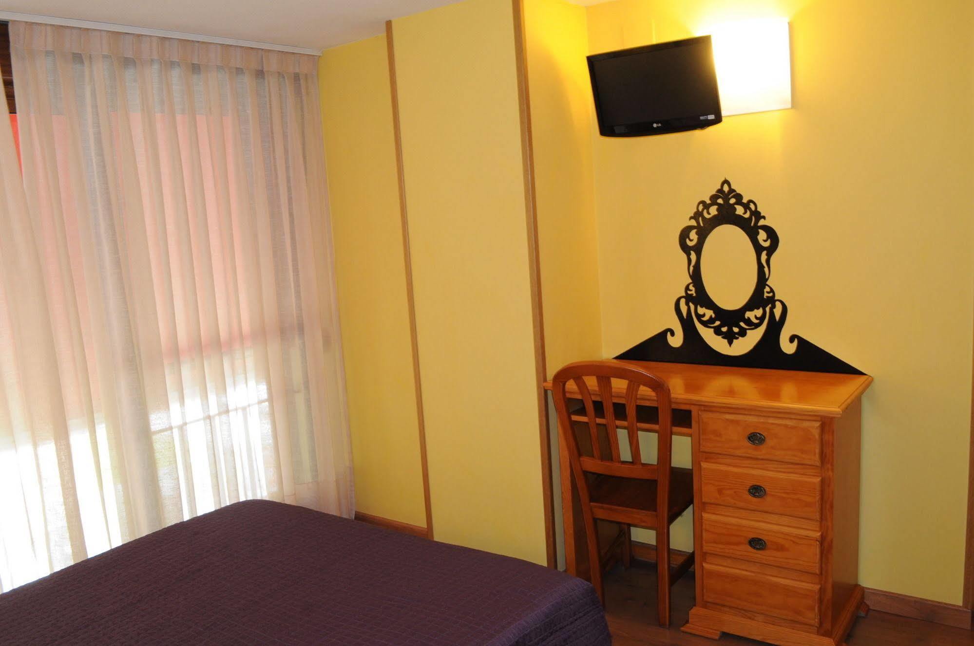 Hotel Brios ลูโก ภายนอก รูปภาพ