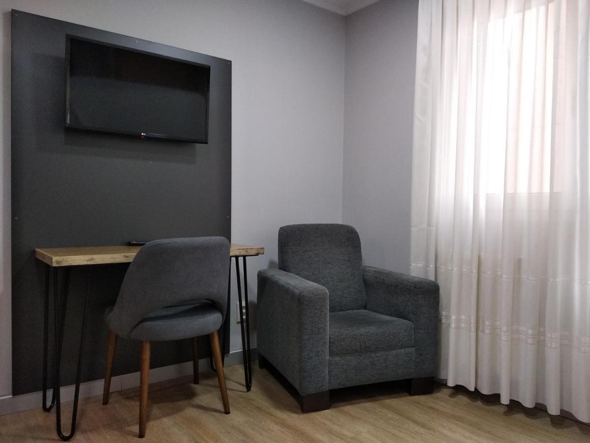 Hotel Brios ลูโก ภายนอก รูปภาพ